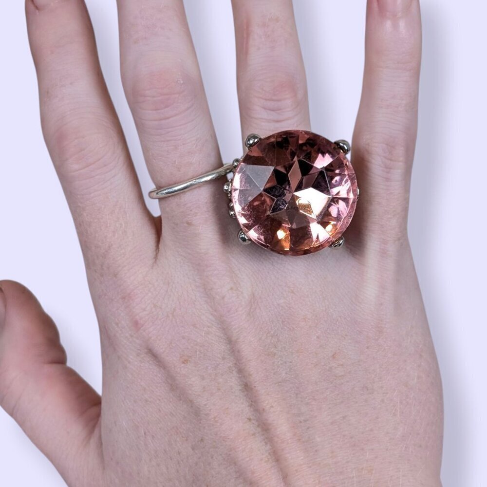 Large Pink Costume Cocktail Ring - Picture 2 of 8